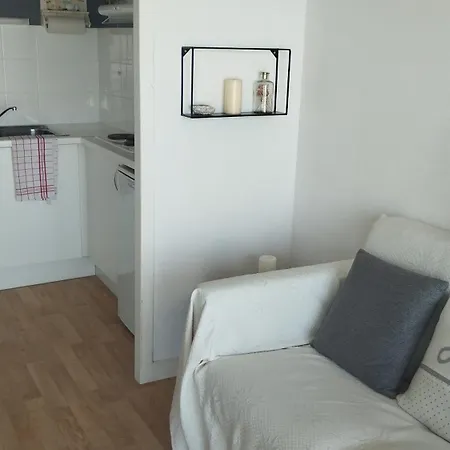 Face A La Apartamento *